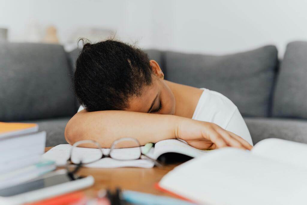 femme fatiguée maladie auto immune